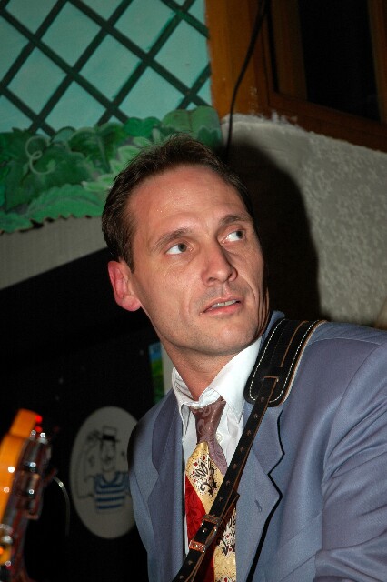 min 2005 10 16 guinguettemp 180